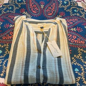 NWT Long sleeve tunic